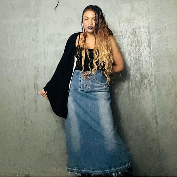 S’ebo Paris Midi Skirt, 20 - Picture 5 of 11